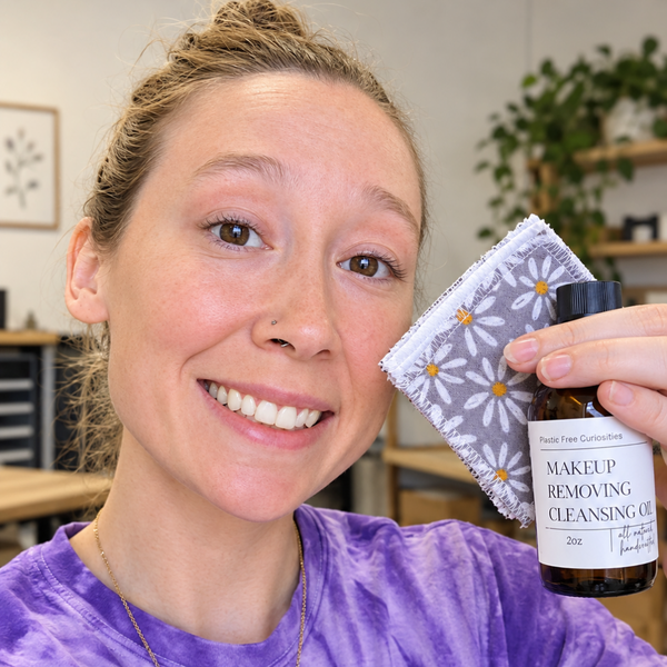 Izzy x Plastic Free Curiosities Mascara & Makeup Removing Oil Duo